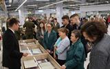 Фото2_Знакомство членов ППО НАРБ с документальной выставкой_на_сайт
